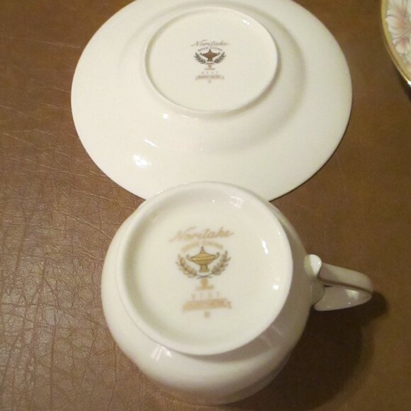 VTG Set 2 Noritake Bone China Barrymore Pattern Tea Cups And Saucers 9737 EXC - Picture 6 of 7